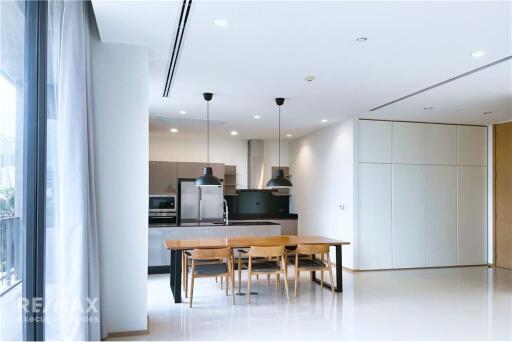 Luxurious Condo for Rent in Sukhumvit 26 with Brand New Amenities