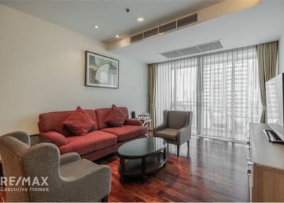 Luxurious High-Floor 2 Bedroom Condo for Rent in Sukhumvit 20 - Newly Renovated