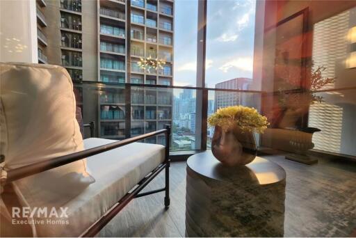 Luxurious 2-Bedroom Condo for Sale at The Estelle Phrom Phong - Pet Friendly