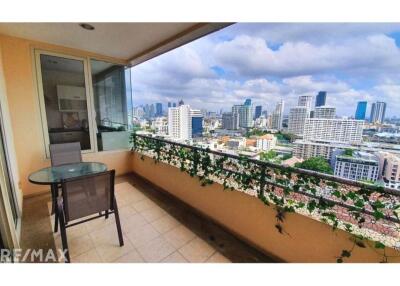 Spacious 3 Bedroom Condo with Private Lift and Large Terrace, High Floor, 18 Mins Walk to BTS Thong Lo