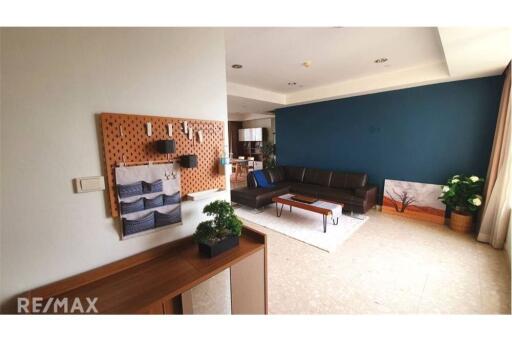 Spacious 3 Bedroom Condo with Private Lift and Large Terrace, High Floor, 18 Mins Walk to BTS Thong Lo