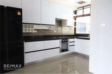 For Rent: Spacious Condo in Ruamsuk, Sukhumvit Soi 26