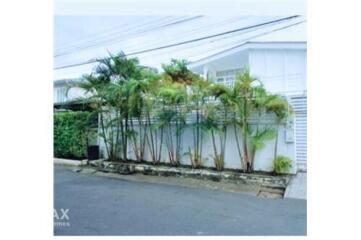 For Rent: Charming Detached House in Sukhumvit 71