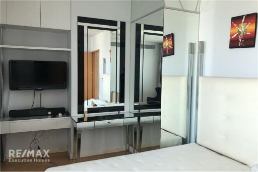 MODERN 21 Bedroom Condo for Rent at Millennium Residence, Sukhumvit Soi 20 - Close to BTS Asok