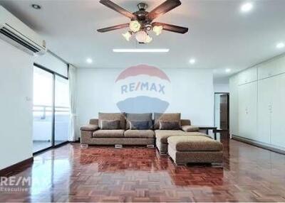 Pet Friendly 3 Bedroom Low Rise Condo for Rent in Sukhumvit