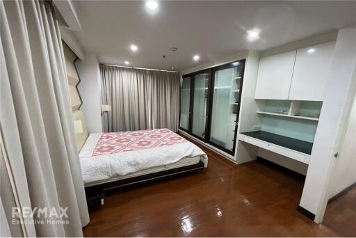 Spacious 3 Bedroom Corner Unit with Stunning Views at Grand Langsuan Condo, 9 Mins Walk to BTS Chit Lom