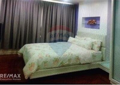 Spacious 3 Bedroom Corner Unit with Stunning Views at Grand Langsuan Condo, 9 Mins Walk to BTS Chit Lom