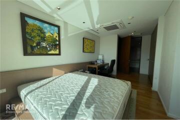 Stunning Lake View 2 Bedroom Condo 5 Mins from BTS Asok