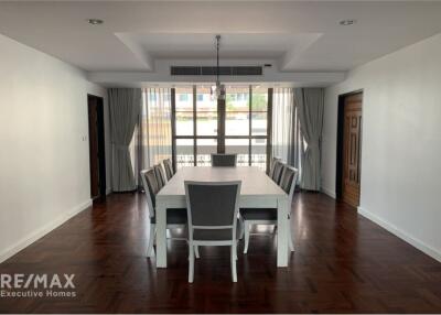 Pet Friendly - Spacious 3 Bedroom Renovated Condo for Rent at Asoke