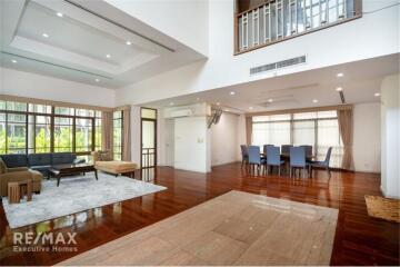 Charming 4 Bedroom Detached House with Private Swimming Pool in Sansiri Sukhumvit 67