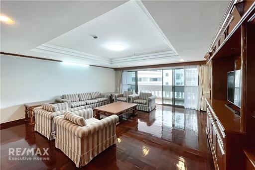 Modern 3 Bedroom Condo for Rent near BTS Prompong