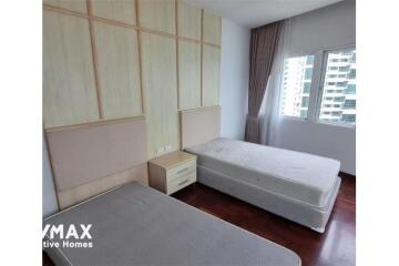 Apartment near BTS Phrompong Station