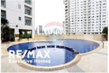 Apartment near BTS Phrompong Station