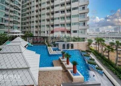 Luxurious Fourwings Residence Condo in Bangkapi - Spacious and Elegant Living