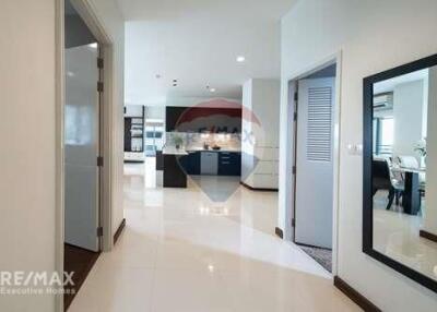 Luxurious Fourwings Residence Condo in Bangkapi - Spacious and Elegant Living