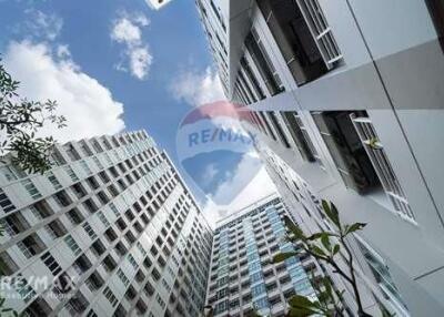 Luxurious Fourwings Residence Condo in Bangkapi - Spacious and Elegant Living