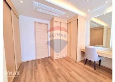 Spacious Beautiful Two Bed Service Apartment - Bearing BTS