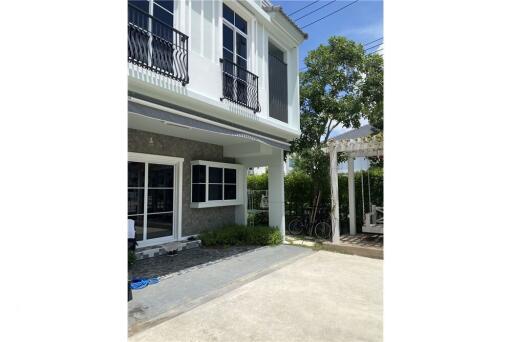 ขายด่วน Townhome โครงการ Villagio2 เพียง 5.89ลบ