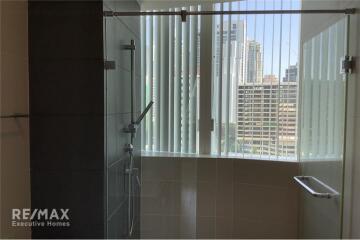 2 Bed Condo for Rent at Millennium Sukhumvit with BTS Asoke 13 Mins Walk