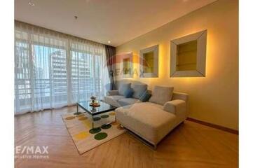 Spacious 3 Bed Condo for Rent near Saladaeng BTS in Silom Area