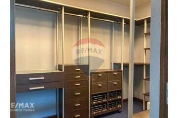 Spacious 3 Bed Condo for Rent near BTS Phrom Phong - BTS Thonglor