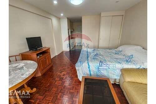 Cozy 1 Bedroom Condo for Sale near BTS Thonglor Sukhumvit 53