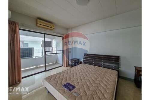 1 Bed Condo for Sale near BTS Phrom Phong - Phetchaburi Road