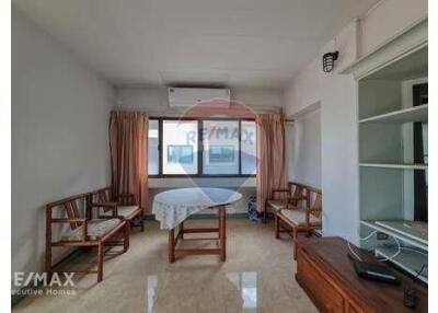 1 Bed Condo for Sale near BTS Phrom Phong - Phetchaburi Road