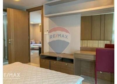 Pet Friendly 2 Bed Condo for Rent near BTS Ekkamai, Sukhumvit