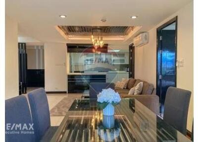 Pet Friendly 2 Bed Condo for Rent near BTS Ekkamai, Sukhumvit