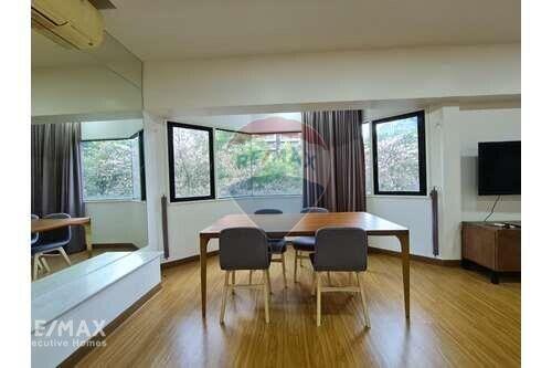 2 Bed Condo for Rent near BTS Phrom Phong (4 Mins Walk) in Sukhumvit 39