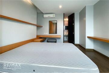 Conveniently Located Unit Near Phrom Phong BTS