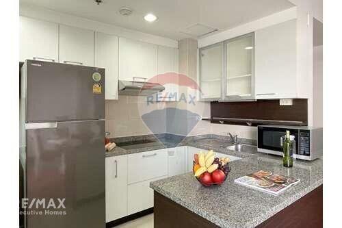 Luxurious 2 Bedroom Condo with Outstanding Amenities in Phrom Phong