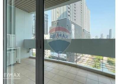 Luxurious 2 Bedroom Condo with Outstanding Amenities in Phrom Phong