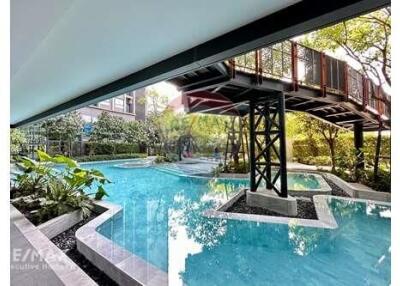 Breezy Lake View 2Bedrooms 2Bathrooms Condo at New Ideo Rama 9