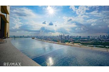 Corner room with stunning views of park and city.