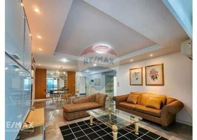 Spacious 3 Bedroom Condo near BTS Phrom Phong - Affordable Price!