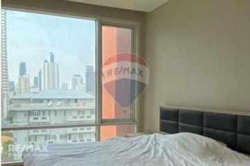 Pet-friendly 3 Bedroom Condo with Easy Access to BTS, 7 Mins Walk to Ekkamai Station