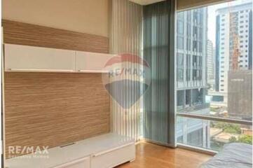 Pet-friendly 3 Bedroom Condo with Easy Access to BTS, 7 Mins Walk to Ekkamai Station