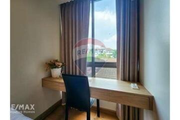 Pet-friendly 2 Bedroom Condo near Thonglor BTS - Prime Location