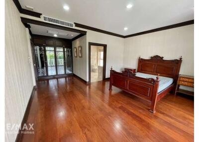 Detached House for Rent in Lat Phrao 35 - Spacious and Modern Single House