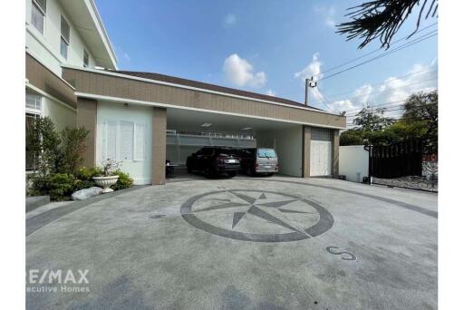 Detached House for Rent in Lat Phrao 35 - Spacious and Modern Single House