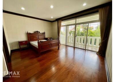 Detached House for Rent in Lat Phrao 35 - Spacious and Modern Single House