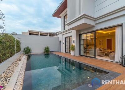 Brand new pool villa in the hear of Pattaya City, Close to international school.