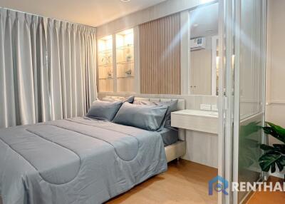 For Sale: Beachfront condo in Jomtien beach, Fully furnished