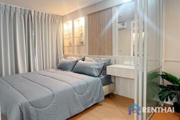 For Sale: Beachfront condo in Jomtien beach, Fully furnished