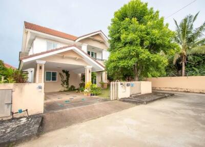 4 Bed family home at near international schools at Mu Baan Sansaran