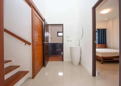 Modern 2 BR House at Nong Phueng Saraphi