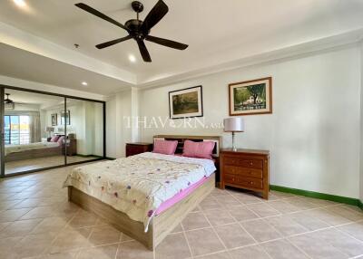 Condo for sale 3 bedroom 278 m² in View Talay 2, Pattaya