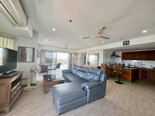 Condo for sale 3 bedroom 278 m² in View Talay 2, Pattaya